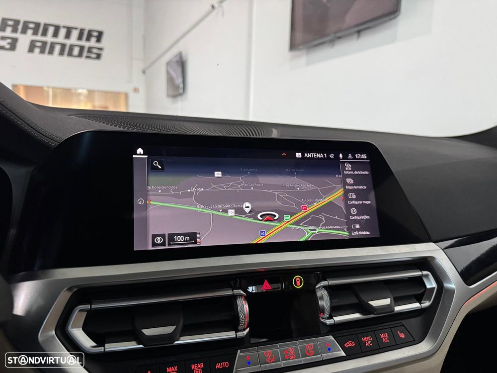 BMW 330 i Pack M Auto - 22