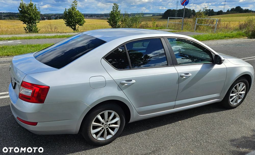 Skoda Octavia 1.4 TSI Ambition - 3