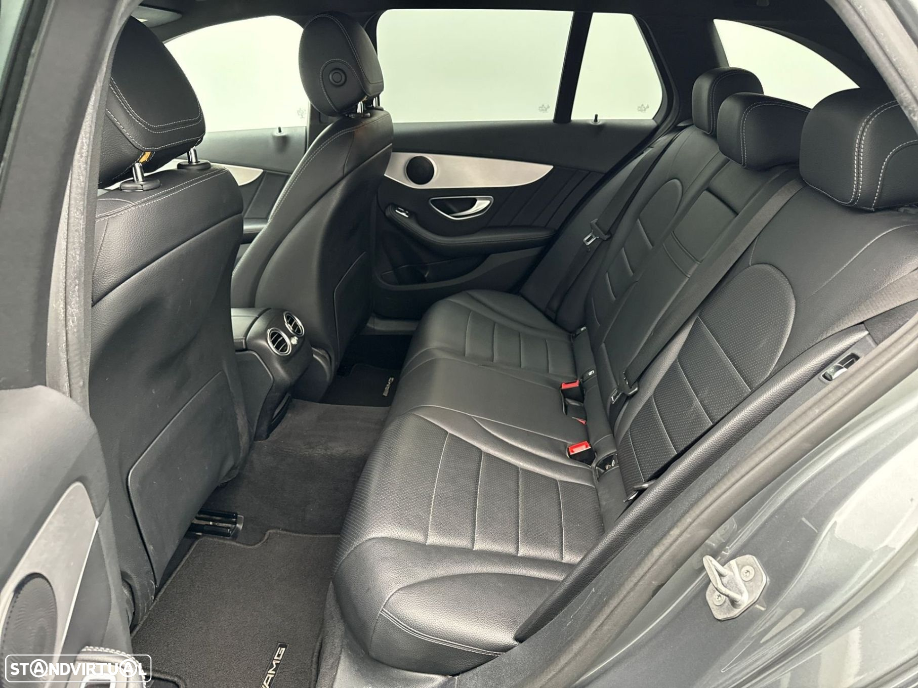 Mercedes-Benz C 200 d AMG Line - 12