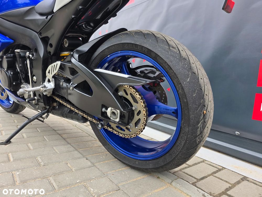 Suzuki GSX-R - 7