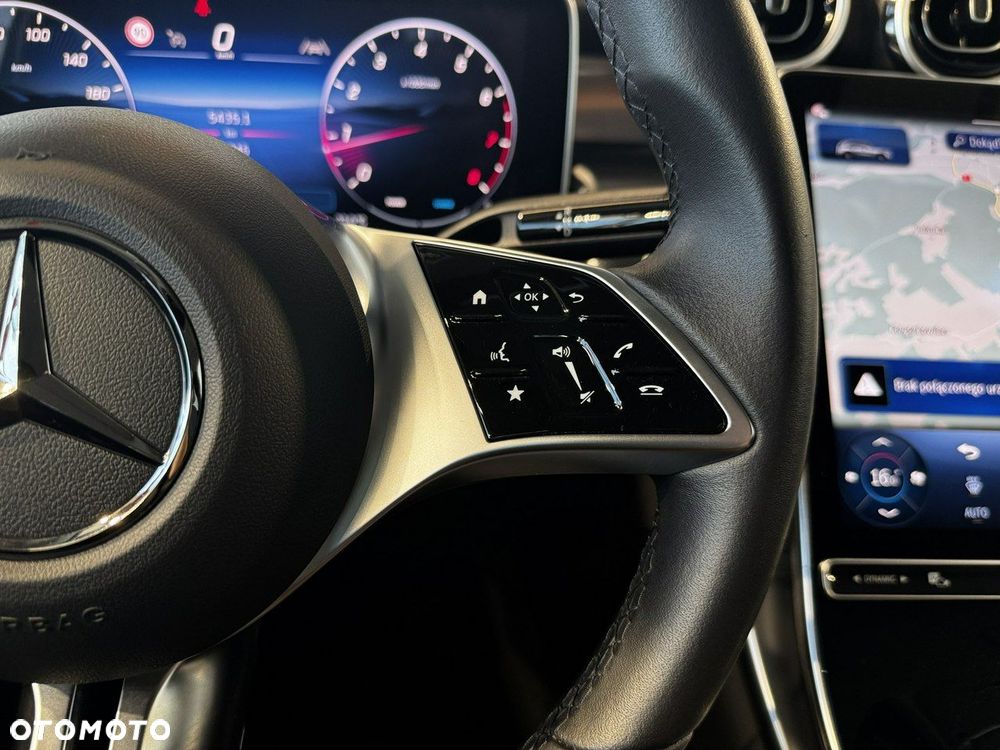 Mercedes-Benz GLC - 24