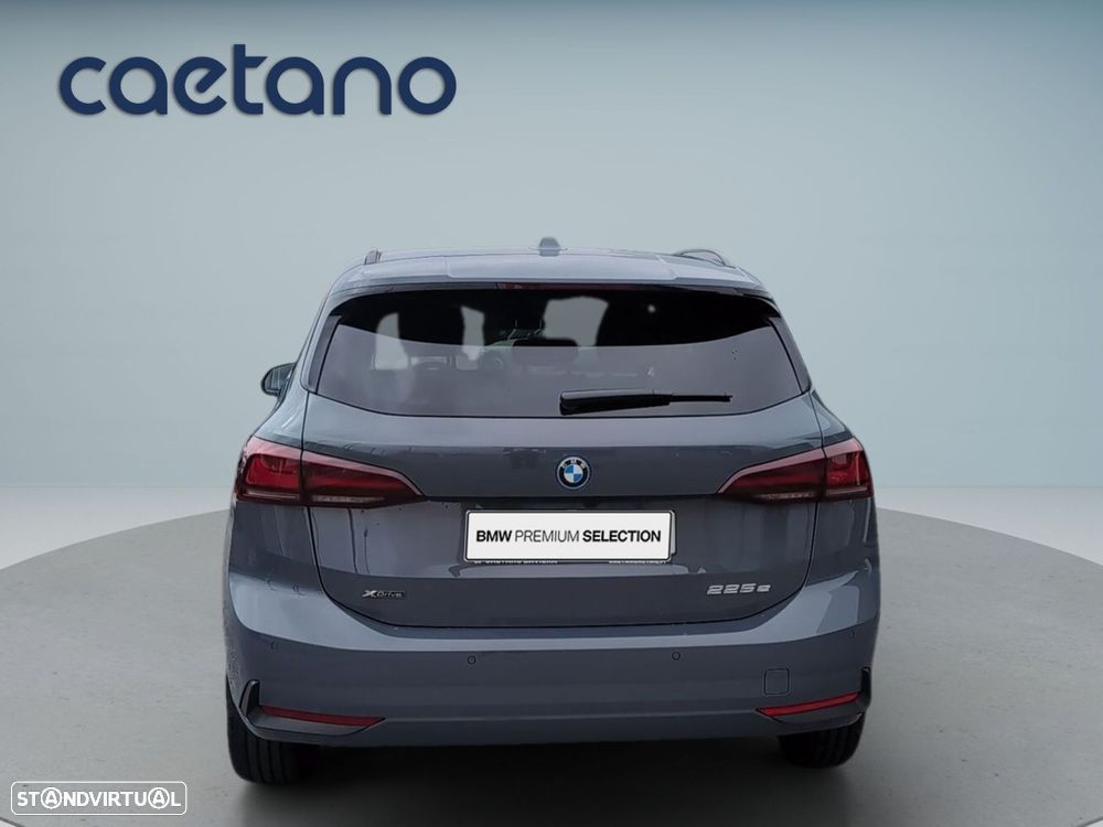 BMW 225xe Active Tourer - 7
