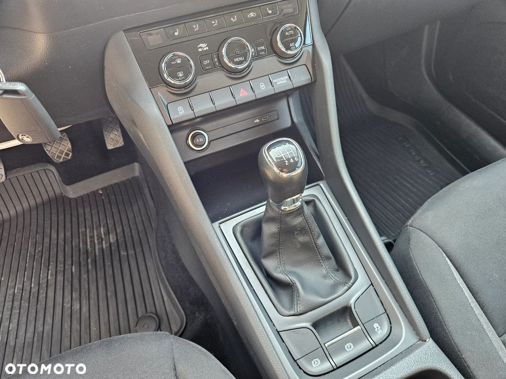Skoda Karoq 1.5 TSI Ambition - 19