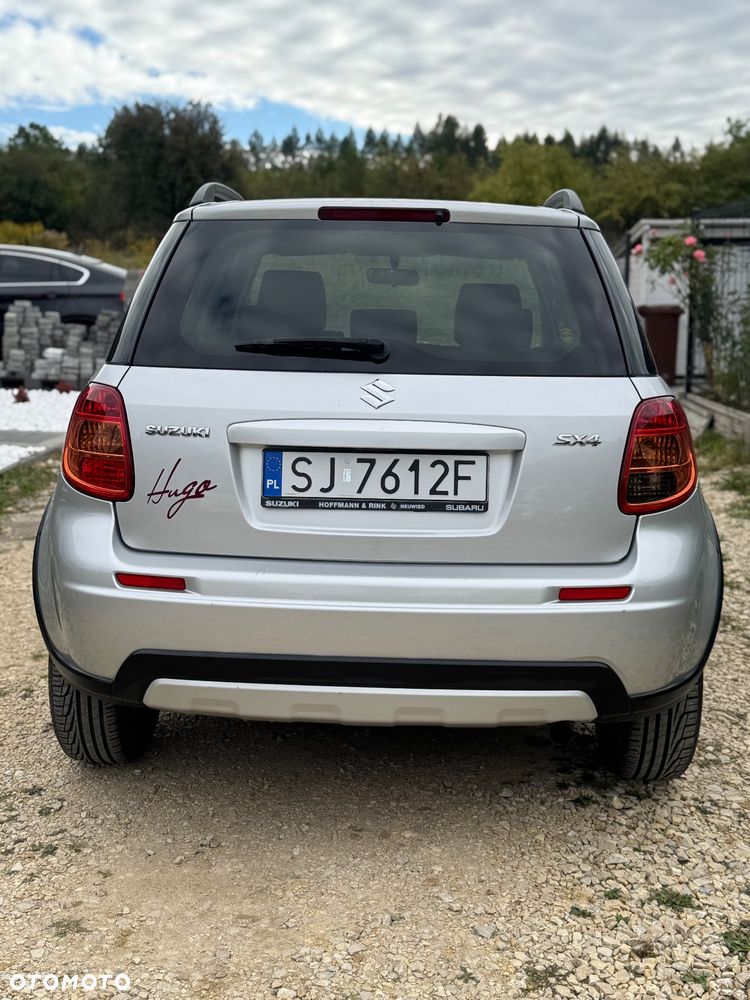 Suzuki SX4 2.0 DDiS 4x2 Style - 13