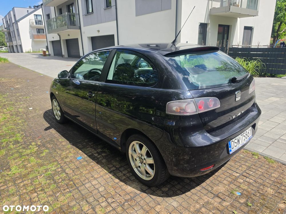 Seat Ibiza SC 1.4 16V Style - 6