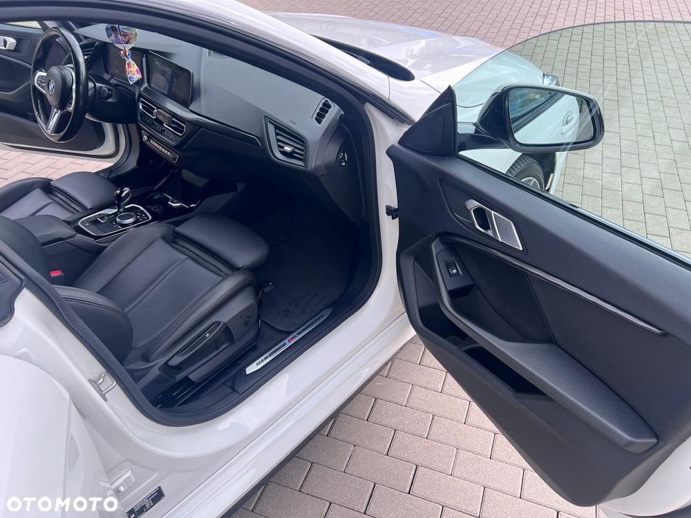 BMW Seria 2 218i M Sport - 19
