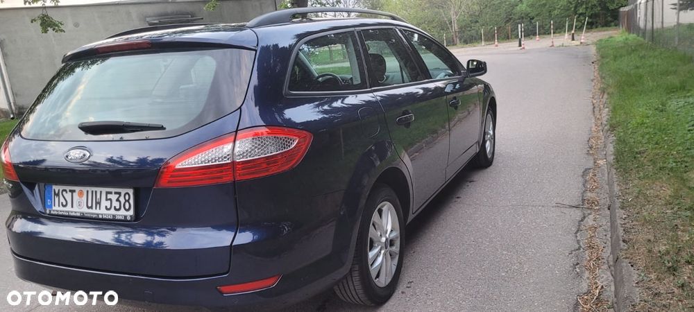 Ford Mondeo - 4