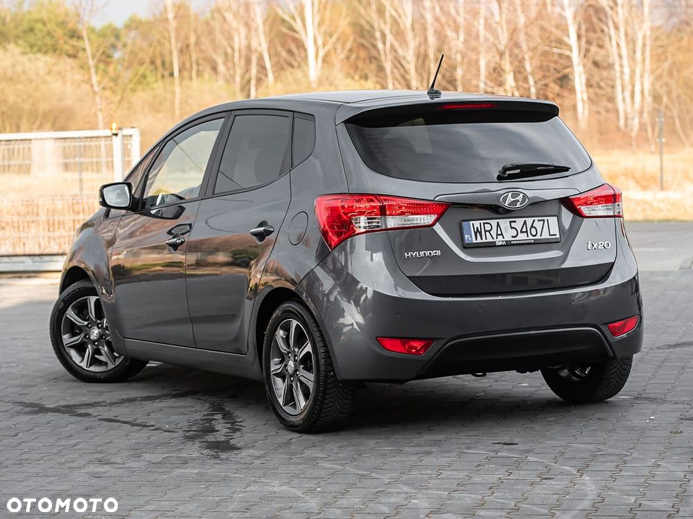 Hyundai ix20 1.6 blue Trend - 10