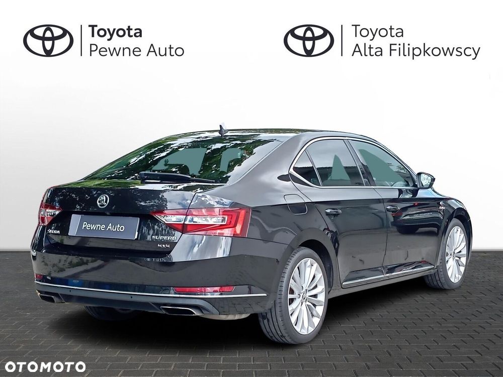 Skoda Superb 2.0 TSI 4x4 L&K DSG - 2