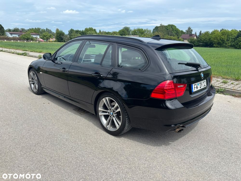 BMW Seria 3 318d - 13