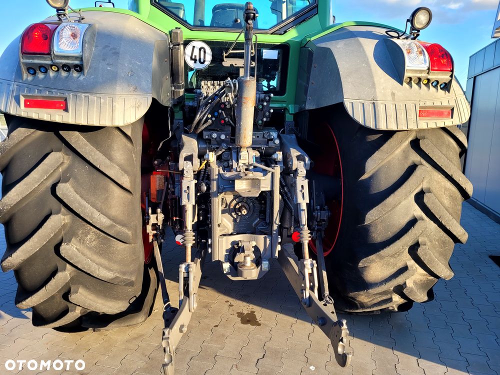 Fendt 824 VARIO Profi Plus SCR - 11