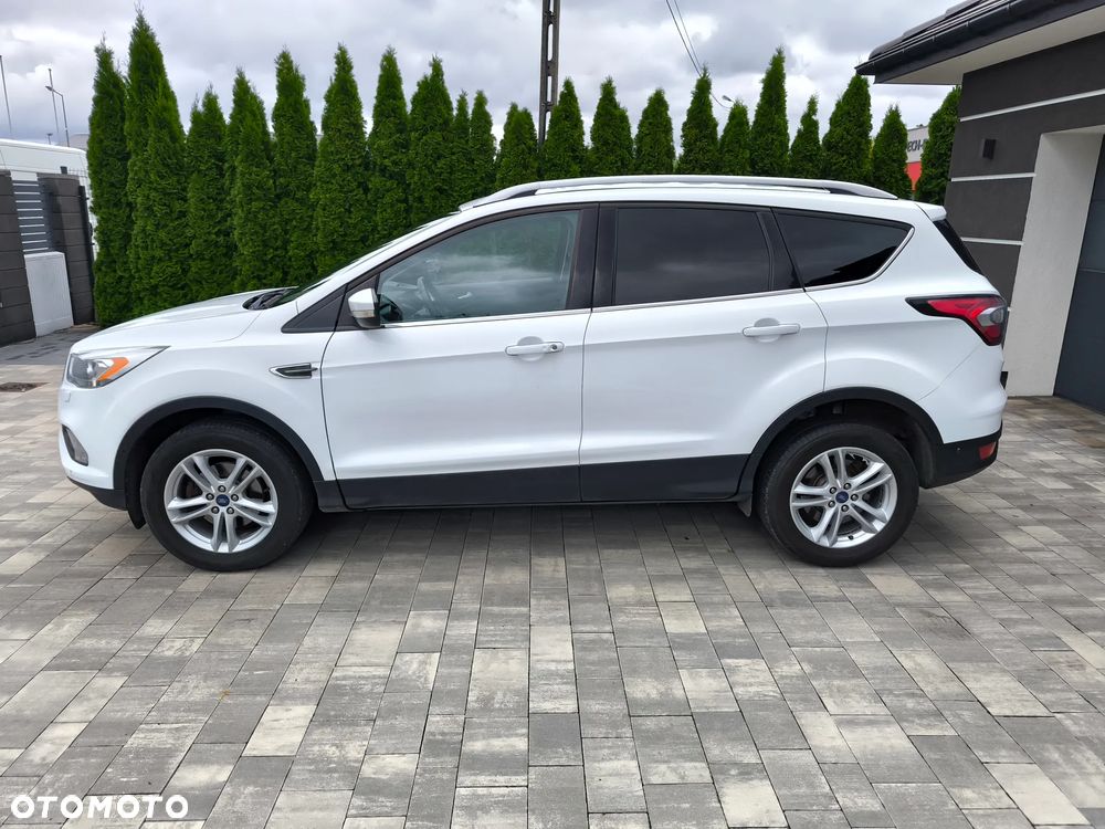 Ford Kuga 1.5 EcoBoost FWD Titanium ASS GPF - 4