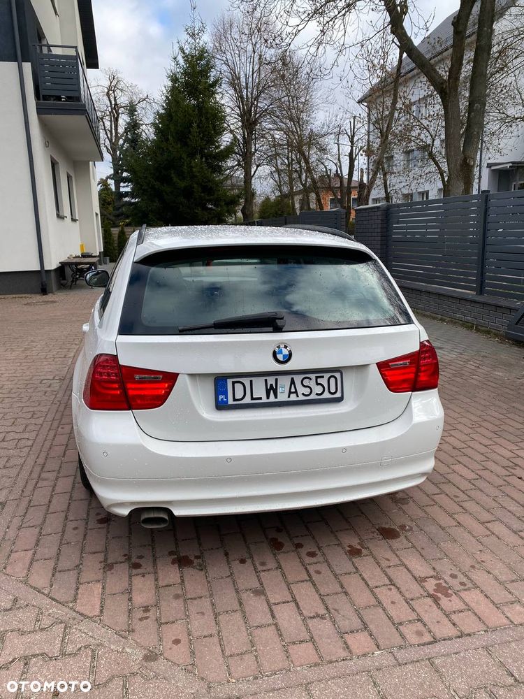 BMW Seria 3 316d - 4