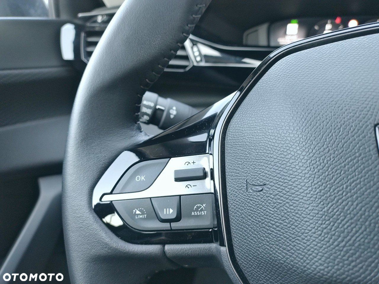 Peugeot 308 1.5 BlueHDi Active Pack S&S EAT8 - 18