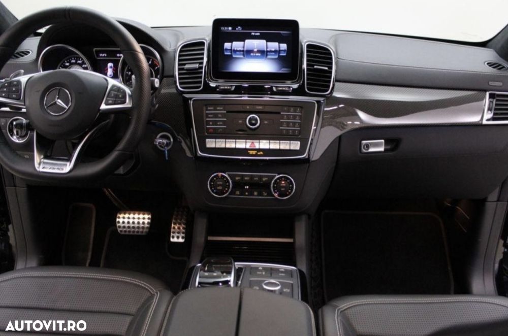 Mercedes-Benz GLE - 21