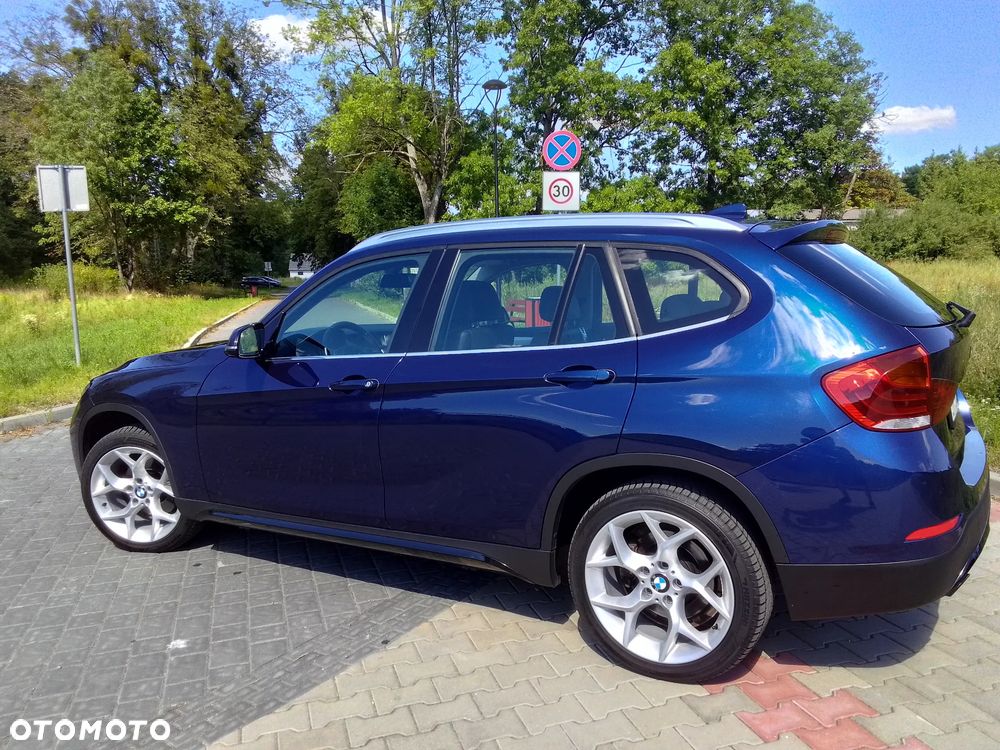 BMW X1 xDrive20d Sport Line - 2