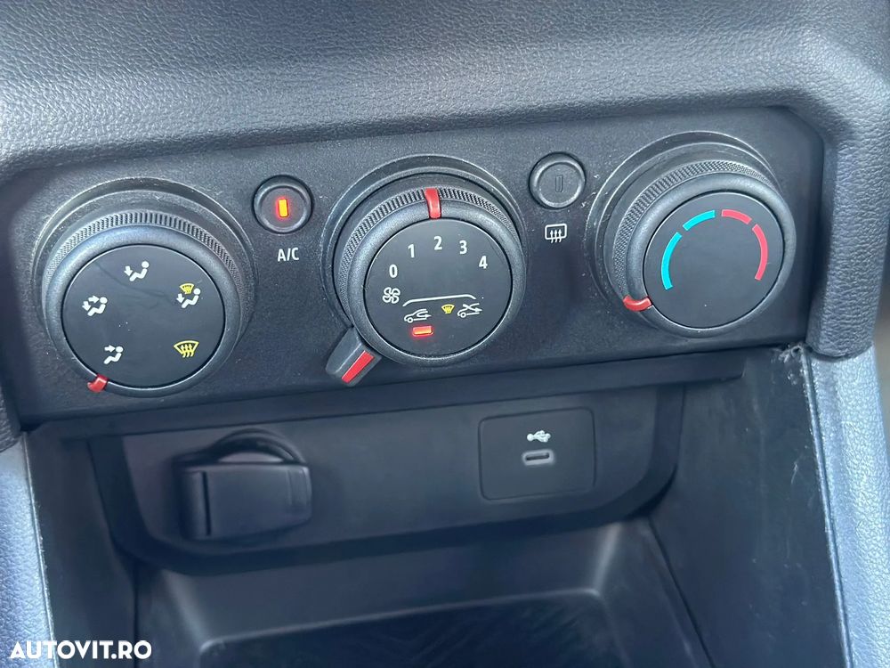 Dacia Duster ECO-G 100 Prestige - 40