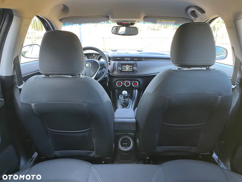 Alfa Romeo Giulietta - 16