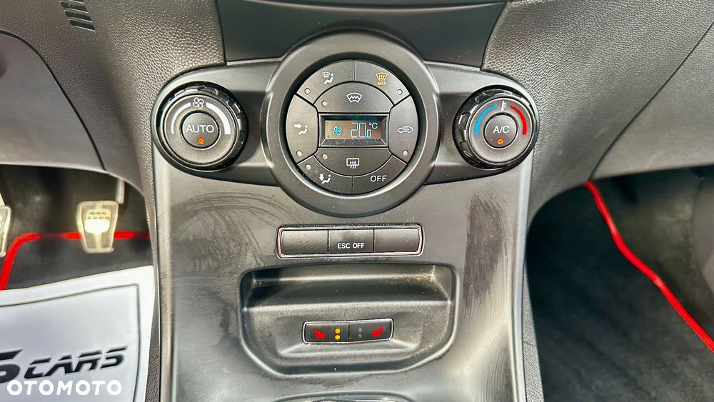 Ford Fiesta 1.6 EcoBoost mit Leder-Sport-Paket ST - 29