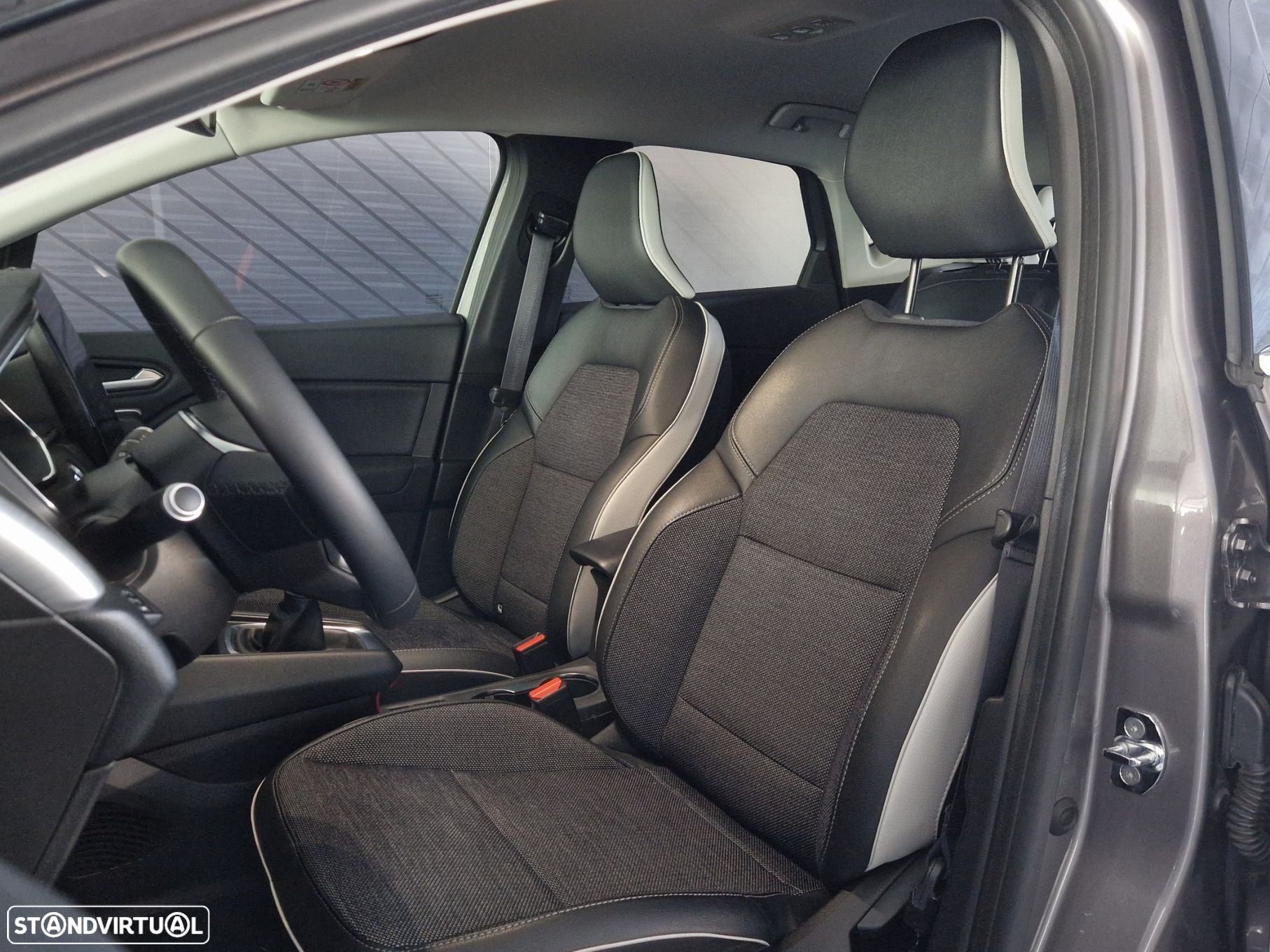 Renault Captur 1.0 TCe Exclusive - 22
