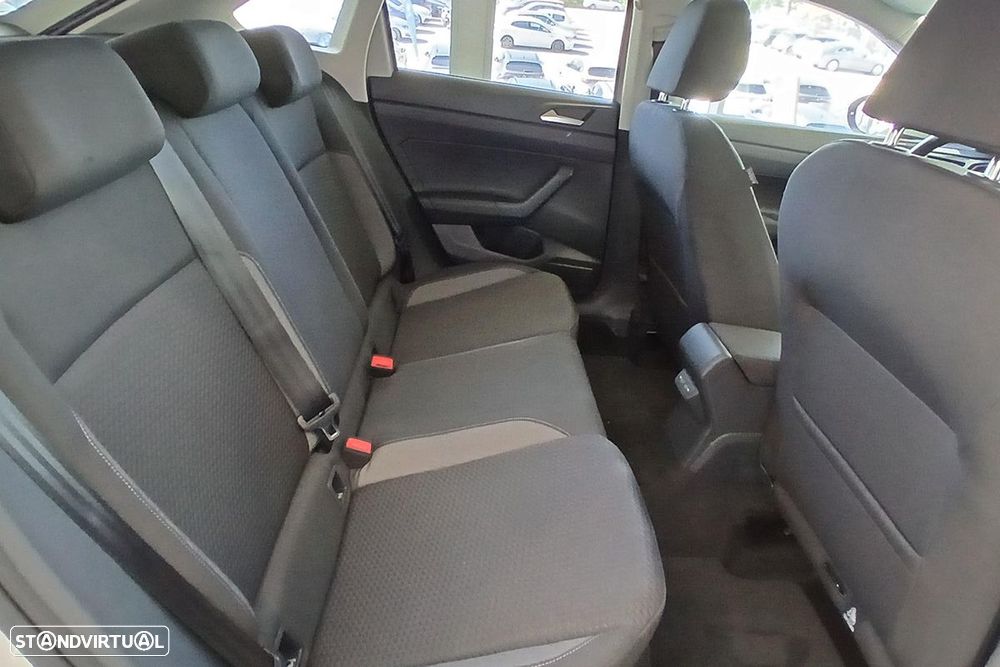 VW Taigo 1.0 TSI Urban - 14