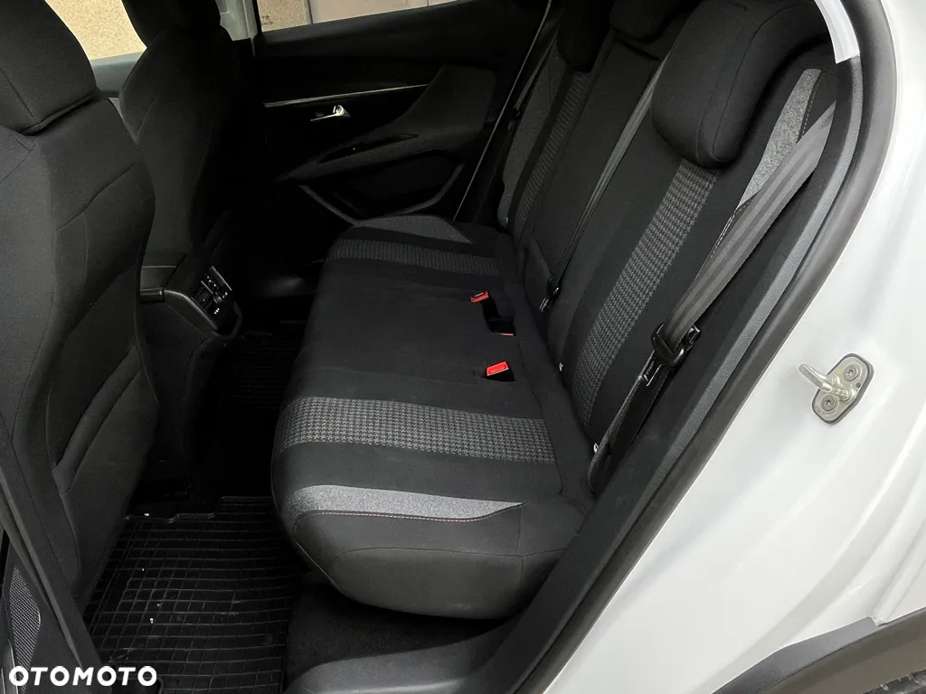 Peugeot 3008 1.2 PureTech Active - 22