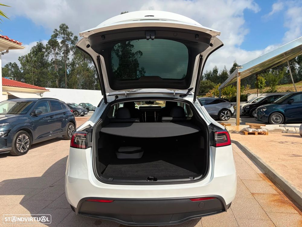 Tesla Model Y Standard - 6
