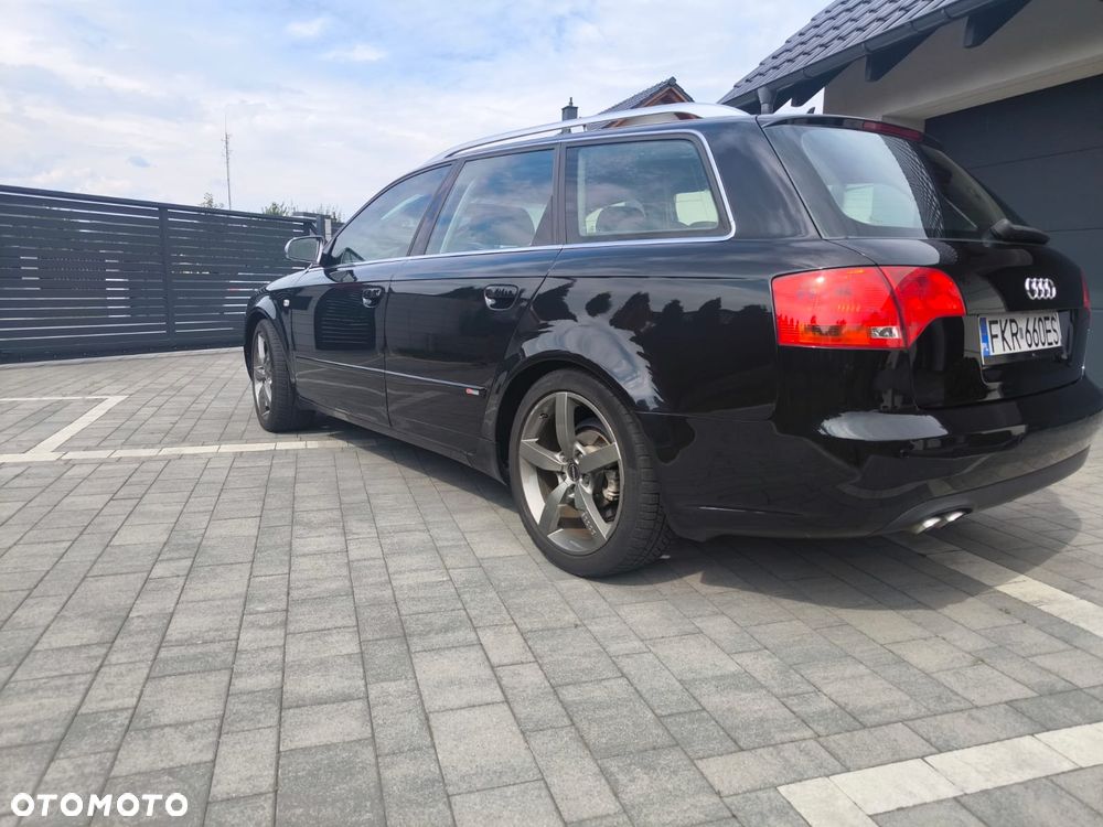 Audi A4 Avant 2.0 TDI DPF - 8