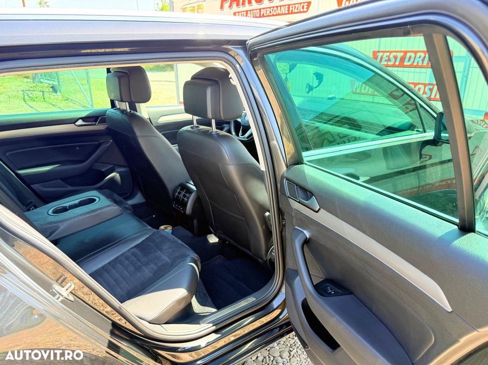 Volkswagen Passat 2.0 TDI DSG Highline - 15