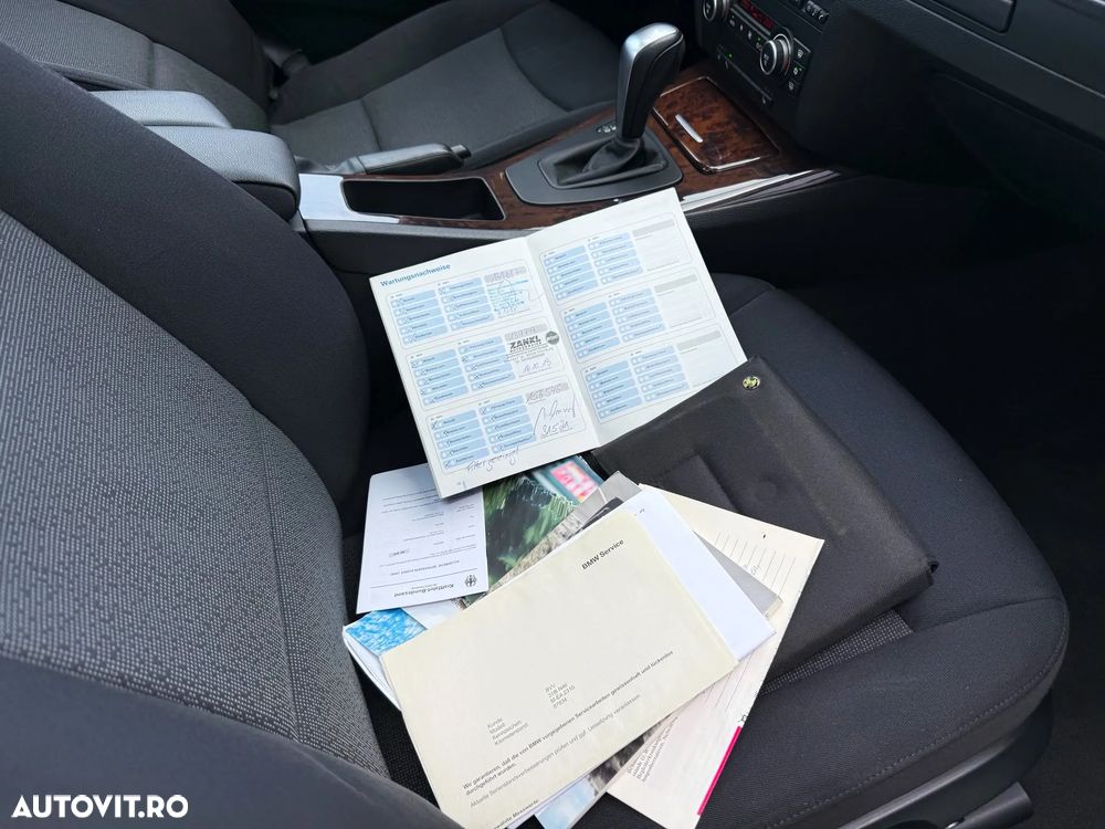 BMW Seria 3 318i Aut. - 6
