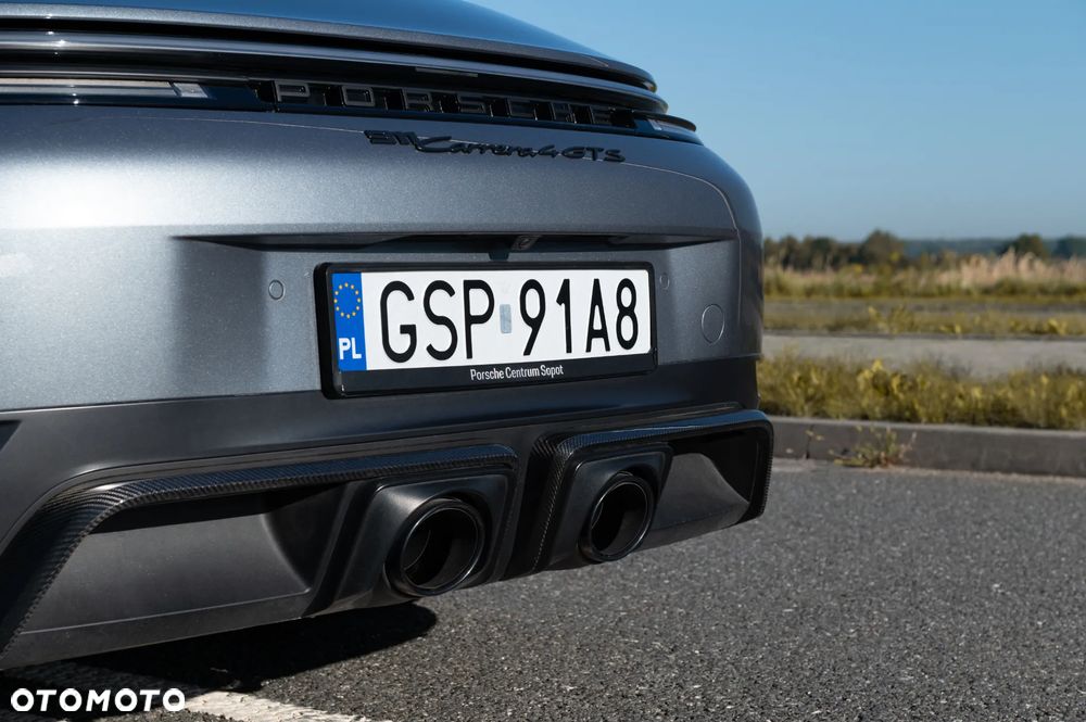 Porsche 911 Carrera T-Hybrid 4 GTS - 9