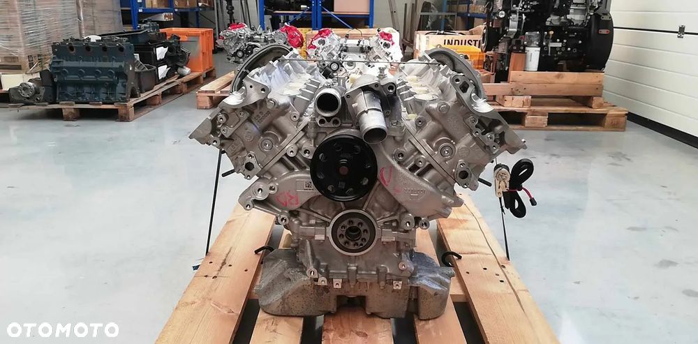 silnik Ferrari Portofino Shortblock 2281684 NOWY 31 708 zł netto - 2