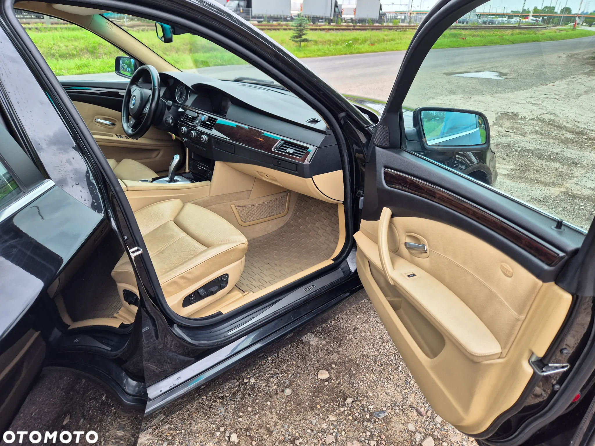 BMW Seria 5 - 10