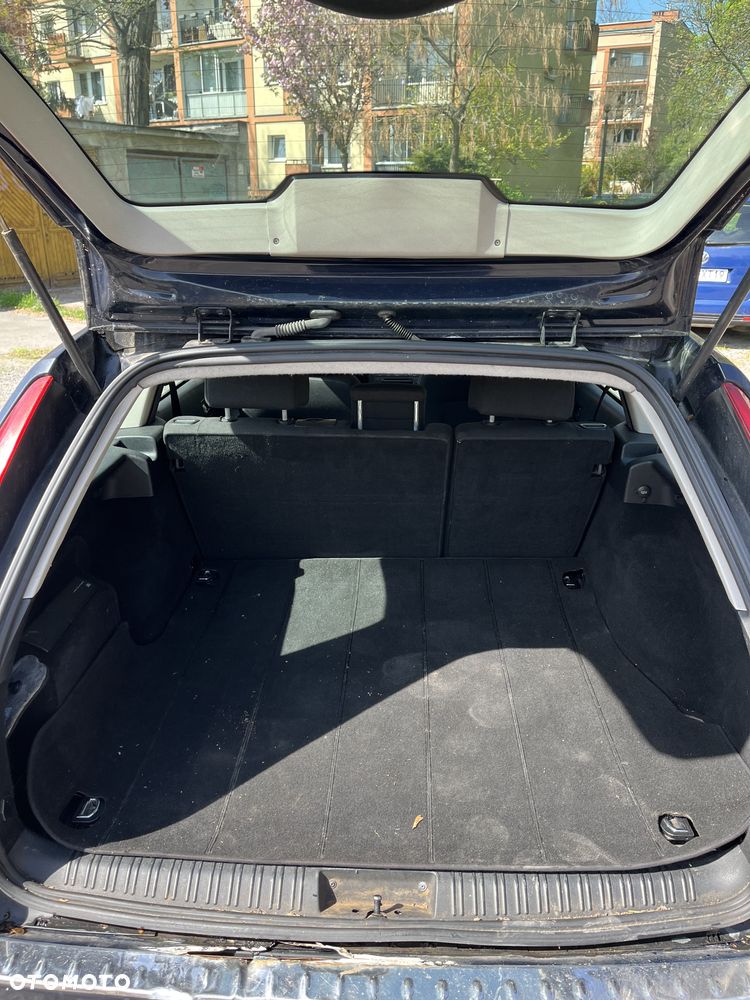 Ford Mondeo 2.2 TDCi Ghia - 15