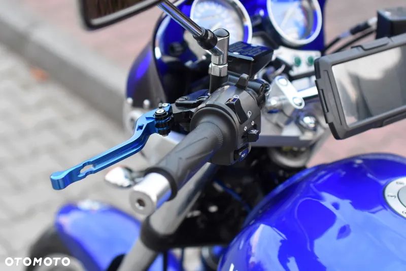 Yamaha XJR - 26
