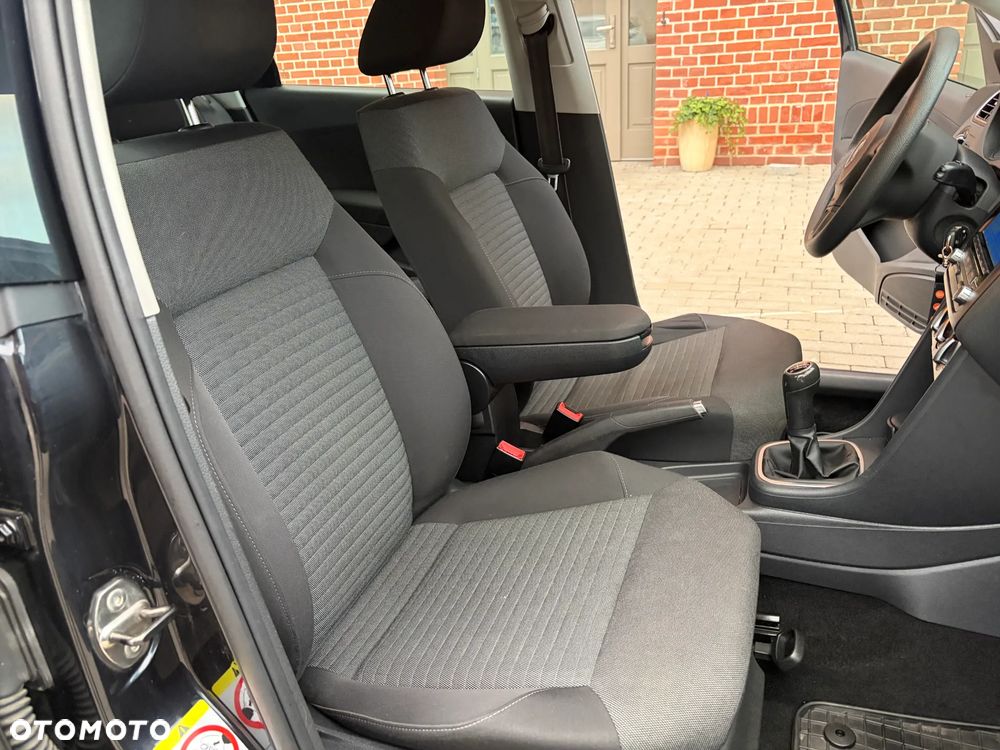 Volkswagen Polo 1.2 TSI Blue Motion Technology Comfortline - 29