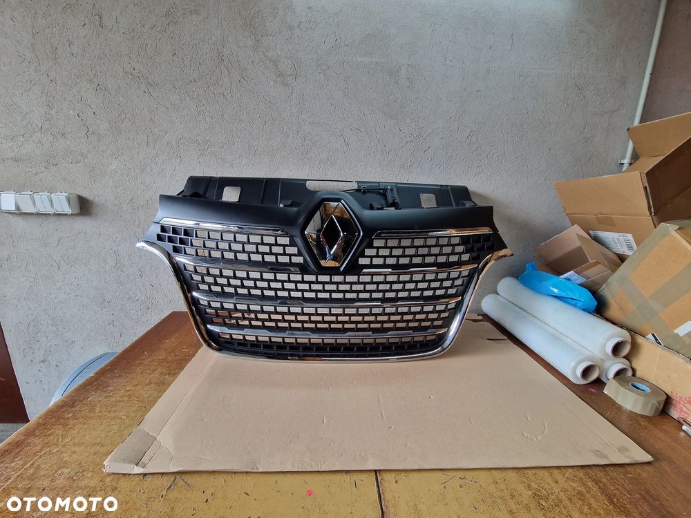 GRIL ATRAPA RENAULT MASTER IV 2022r - 12