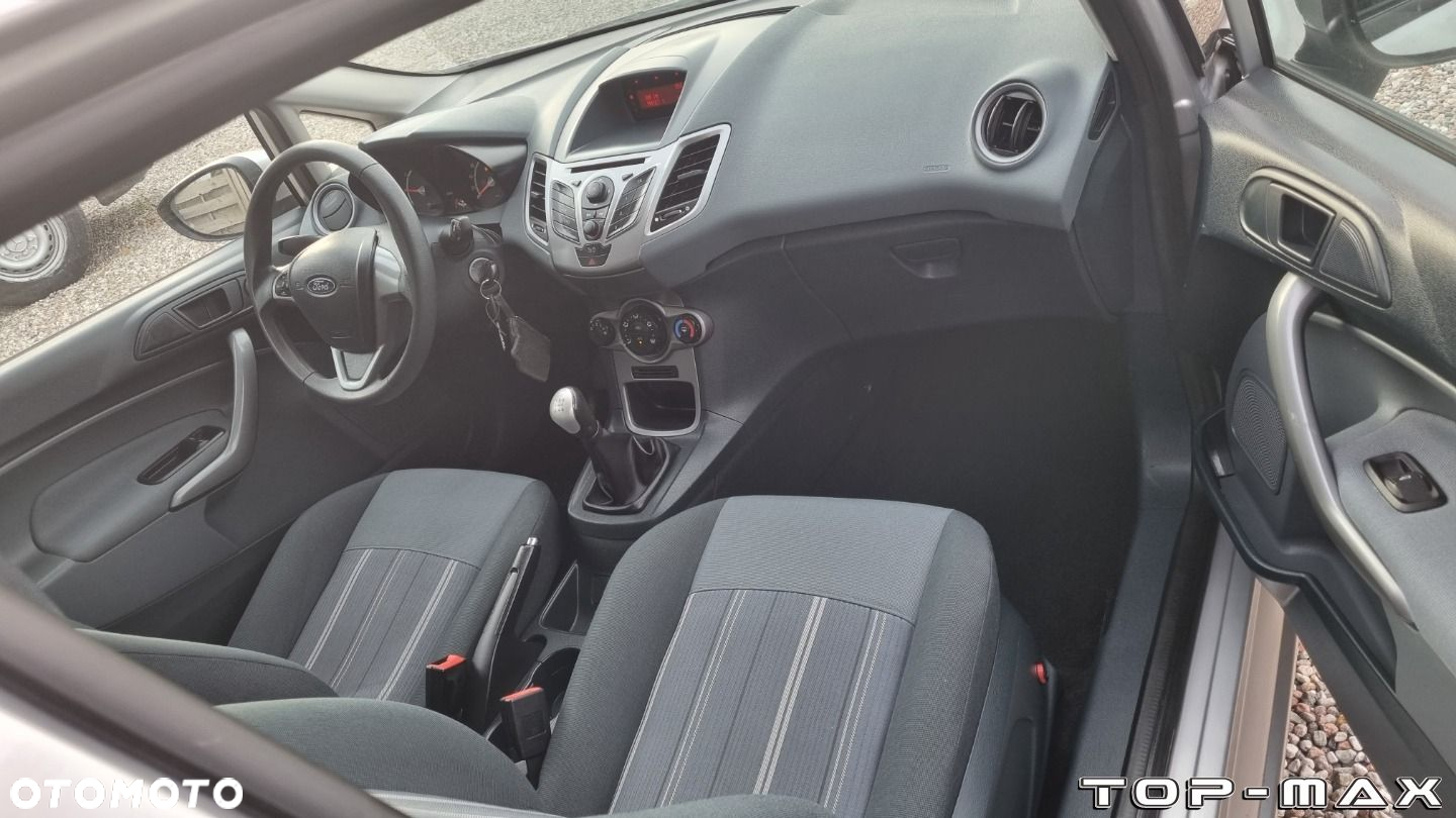 Ford Fiesta - 16