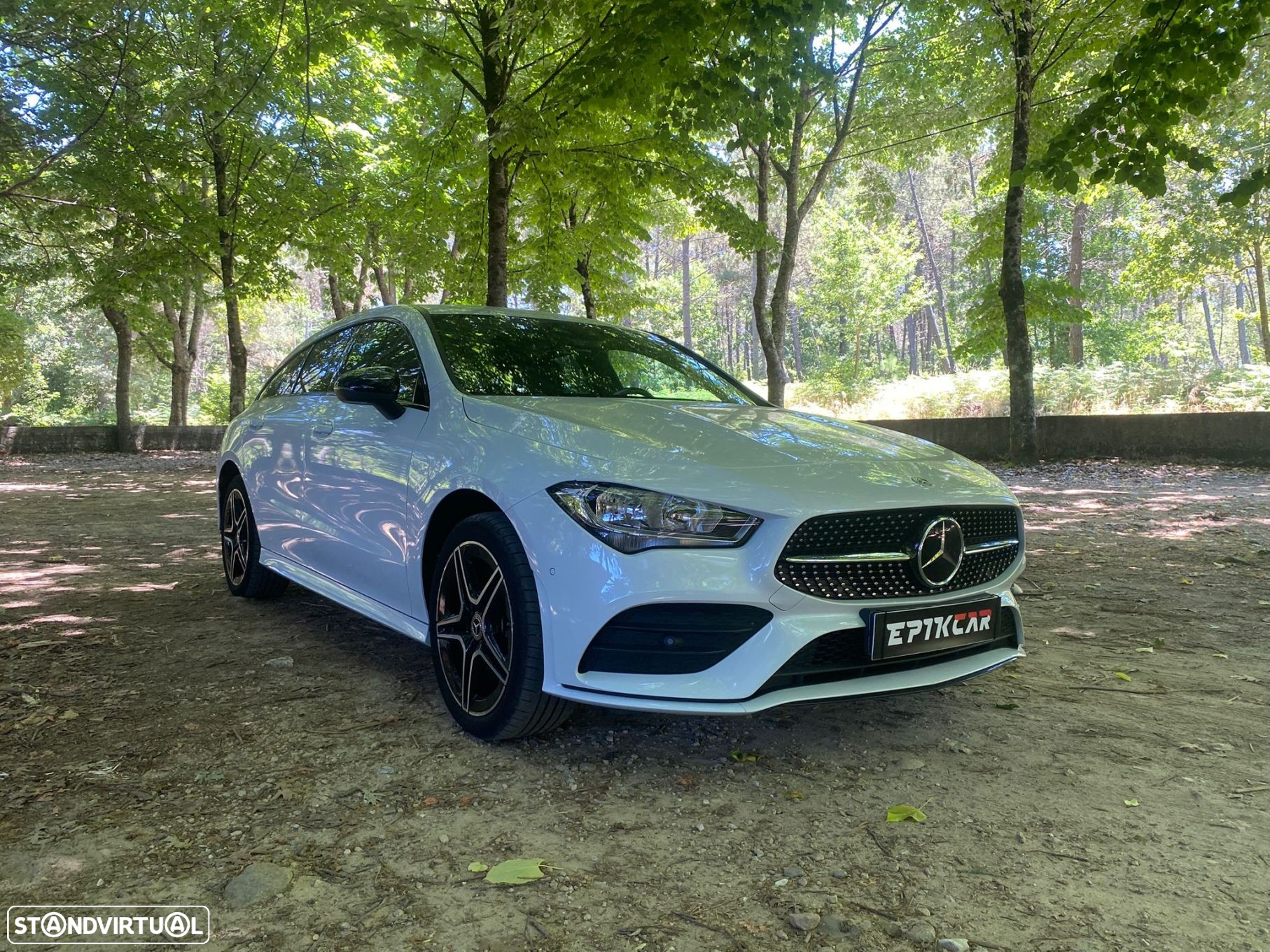 Mercedes-Benz CLA 250 e Shooting Brake AMG Line - 3