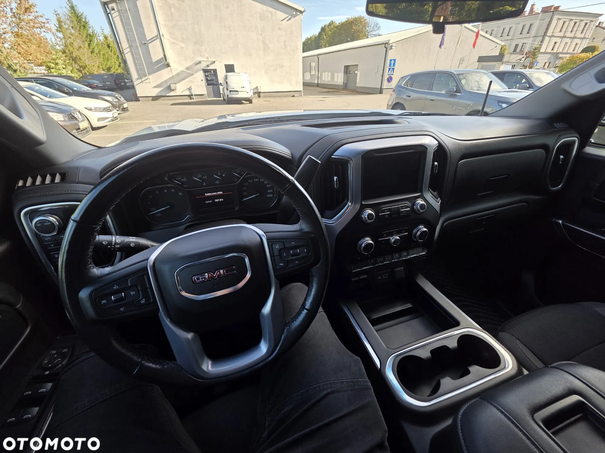 GMC Sierra - 38
