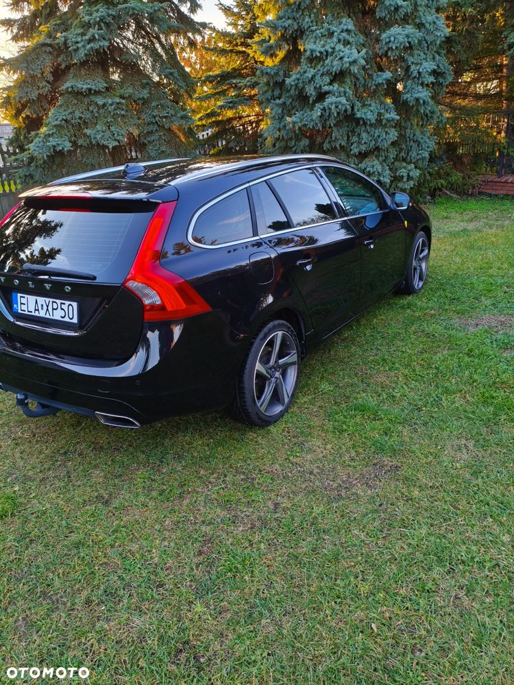 Volvo V60 D4 - 24