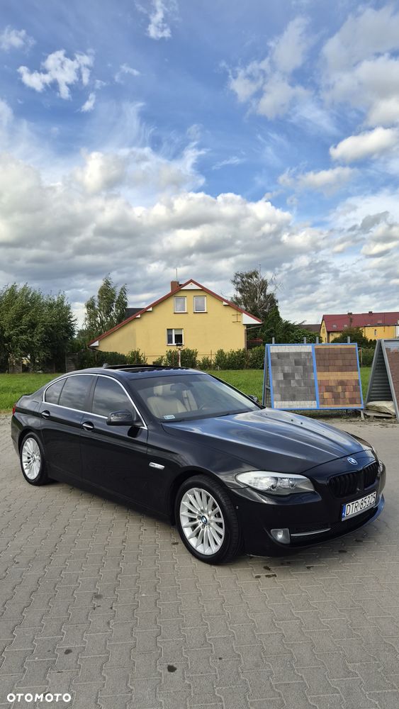 BMW Seria 5 535i Sport-Aut - 4