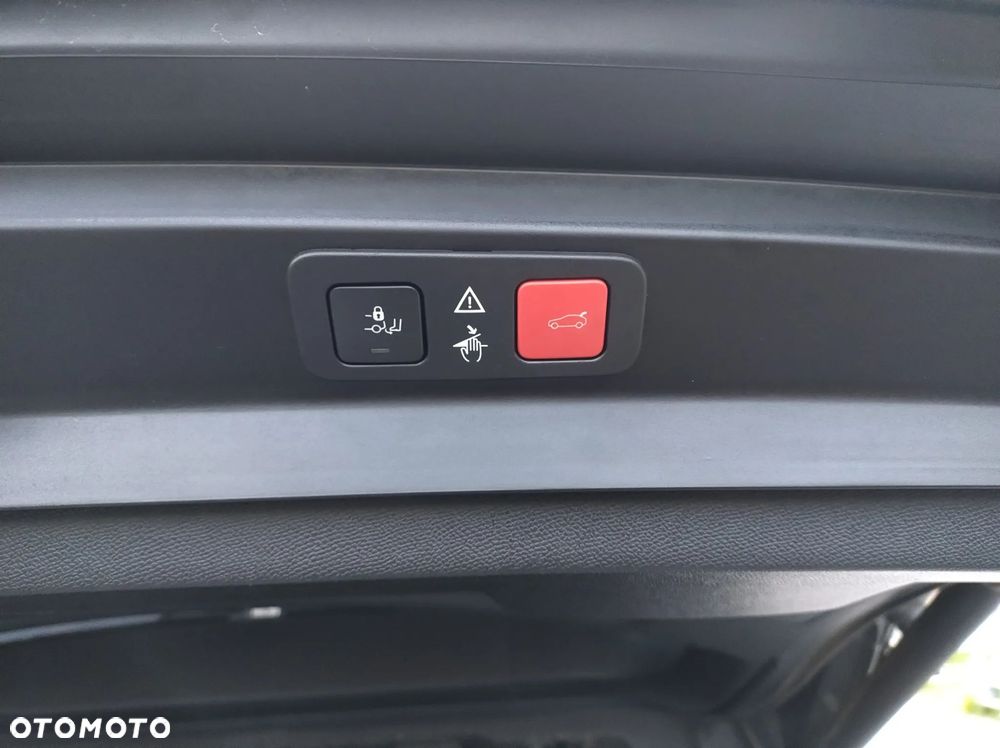 Peugeot 5008 BlueHDi 130 EAT8 GT - 15