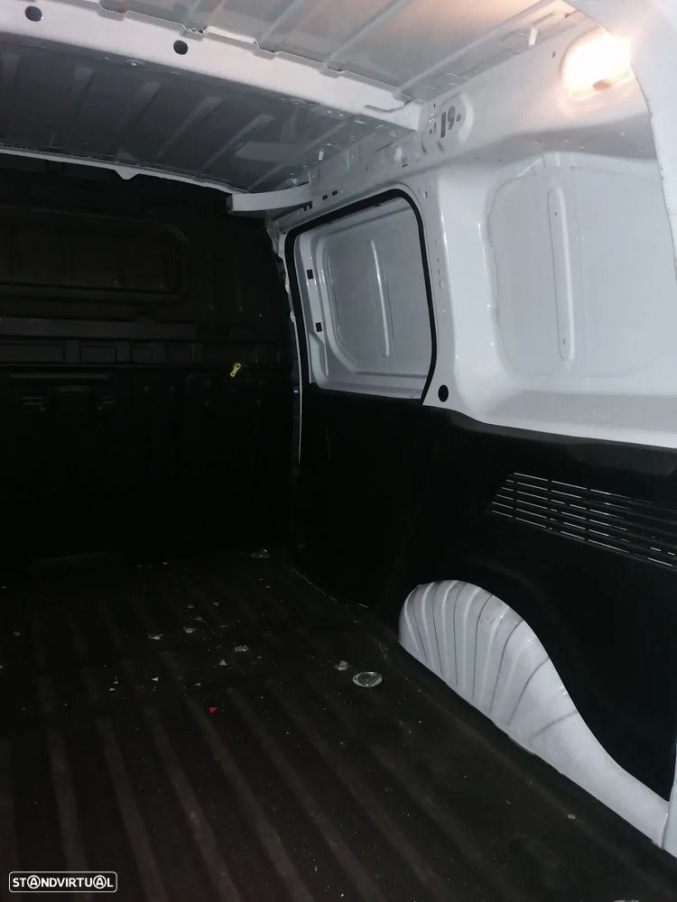 Peugeot Partner - 15