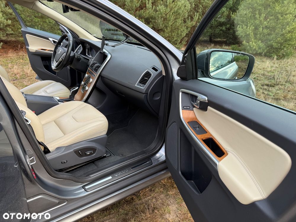 Volvo XC 60 D4 Drive-E Summum - 16