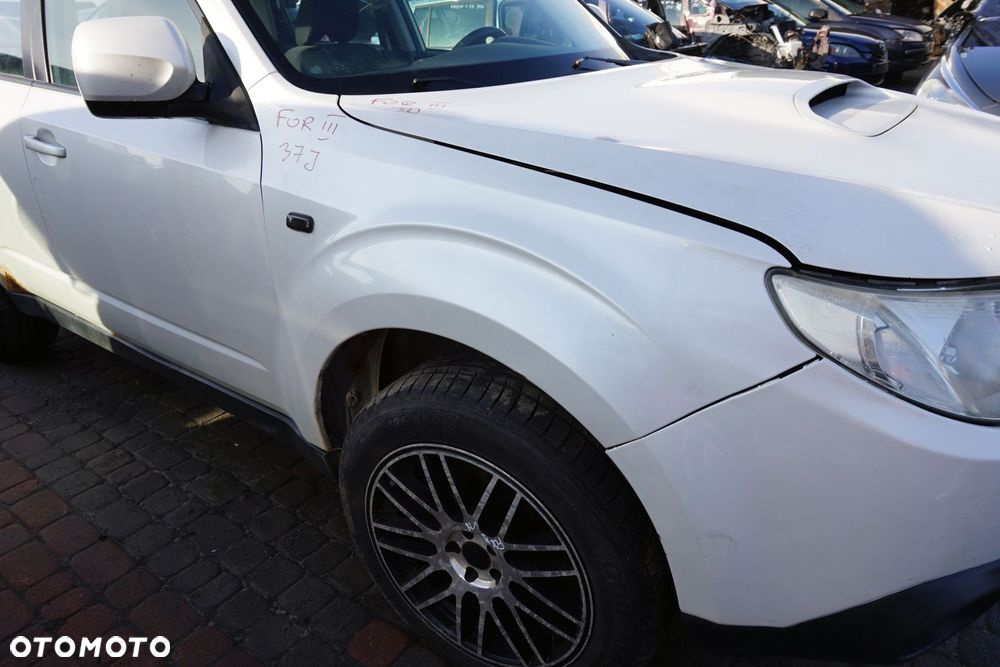 MASKA ZDERZAK BŁOTNIKI LAMPY FORESTER III SH 37J  SUBARU 2008-2013 BIAŁY PRZÓD KOMPLETNY - 12