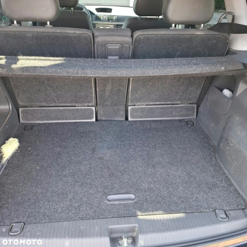 Opel Meriva - 11
