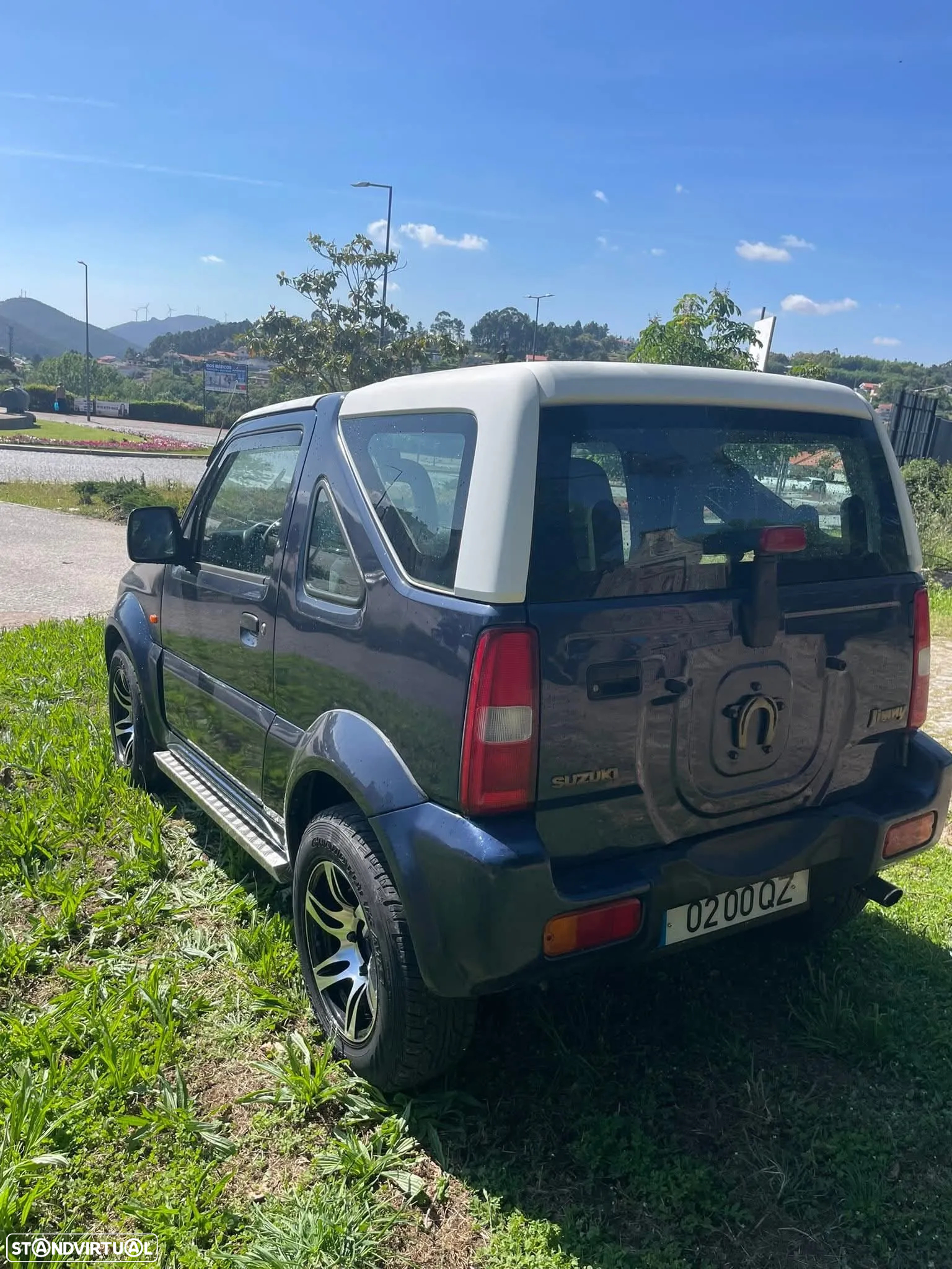 Suzuki Jimny - 10