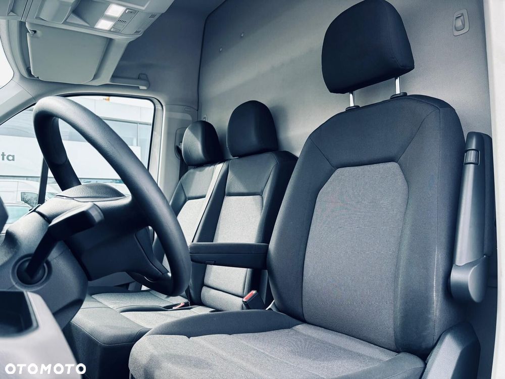 Volkswagen Crafter FURGON L4H3 - 12