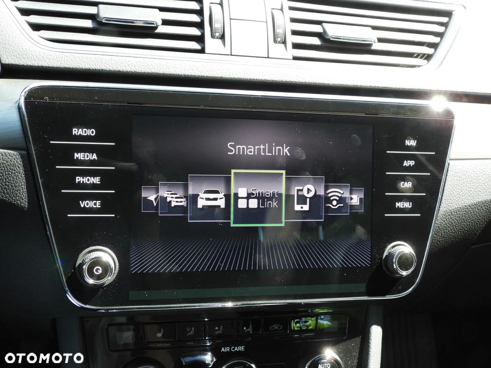 Skoda Superb 1.8 TSI Ambition DSG - 16